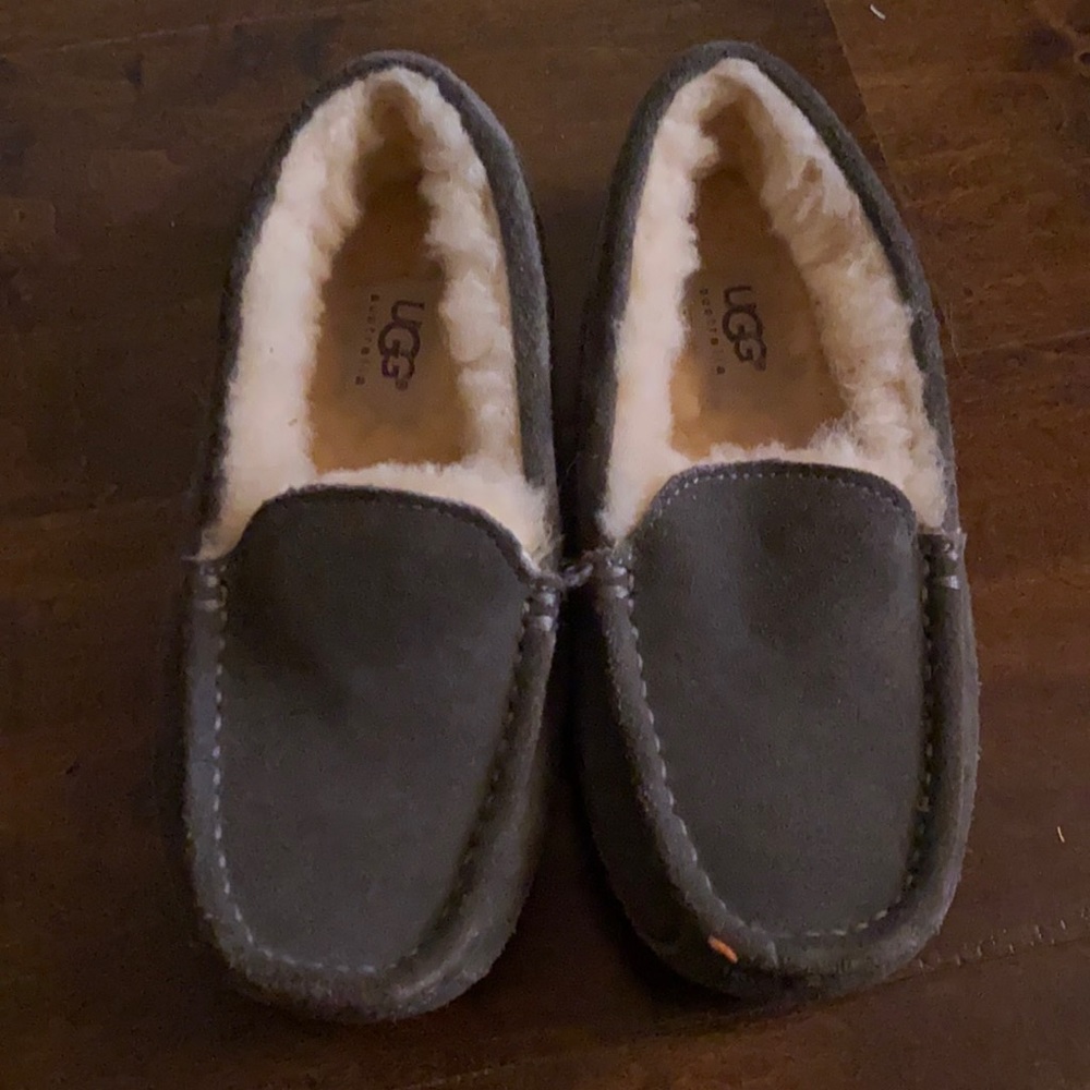 Kids grey authentic ugg slippers